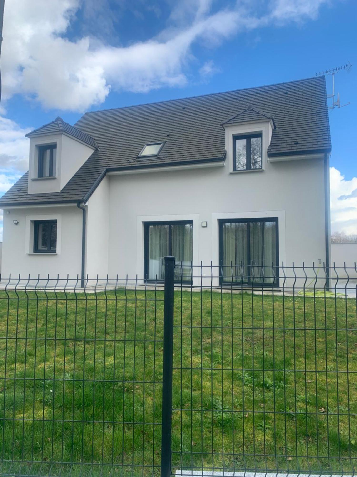 Maison Recente Tres Spacieuse Forges-les-Bains Exterior foto